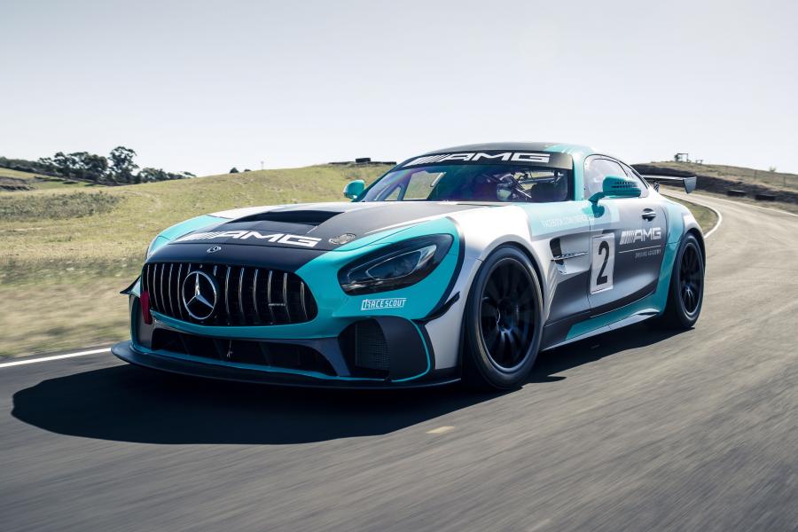  Mercedes-AMG GT4 (C190) 2017 года  (фото 23 из 43)